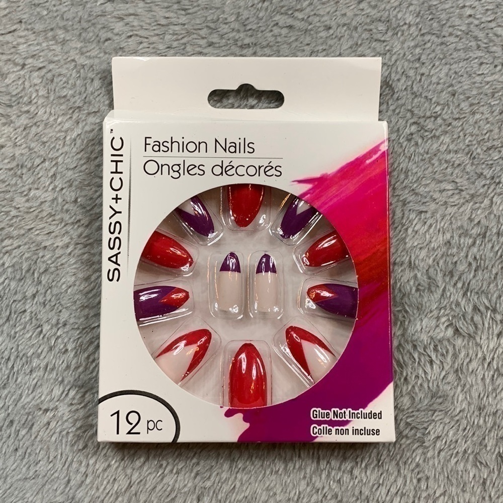 Sassy Chic Fashion Nails